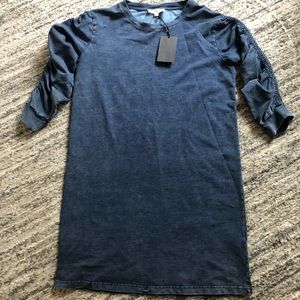 NWT Comfy Blue Knee Length Dress w 3/4 sleeves